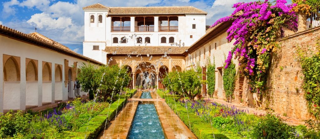 Turismo en España: la primavera llena de historia y cultura