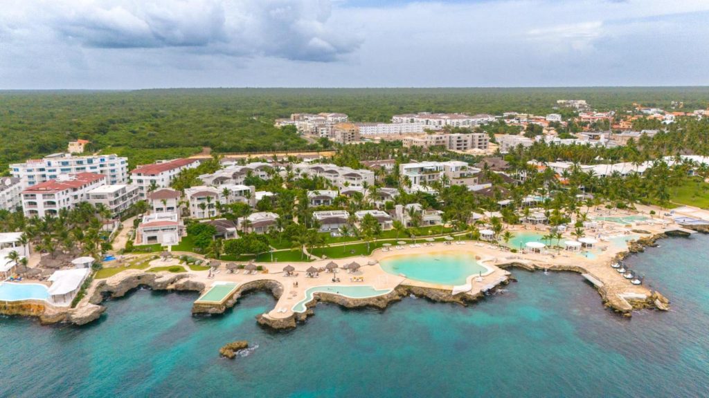 Tracadero Beach Resort