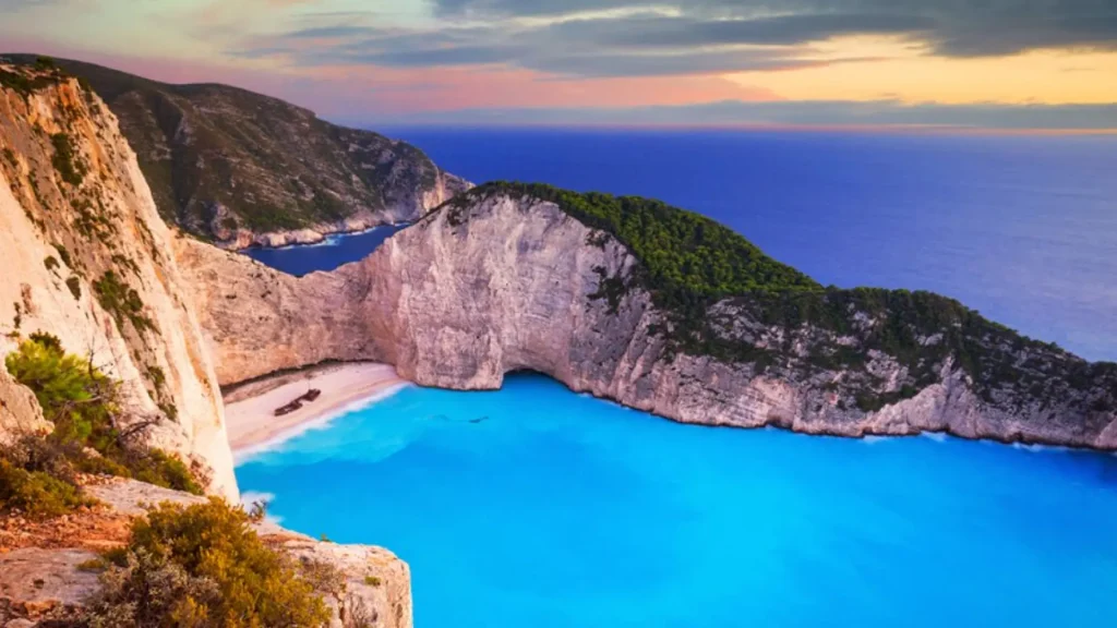 Turismo en Playa de Navagio