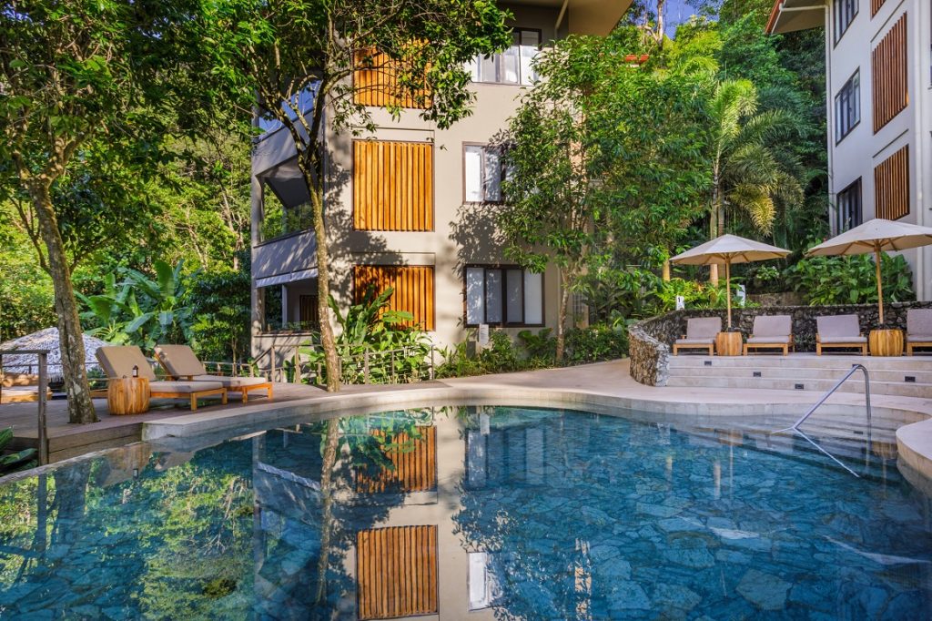 Hotel Arenas del Mar Resort