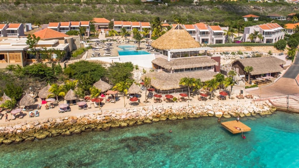 Coral Estate Luxury Resort