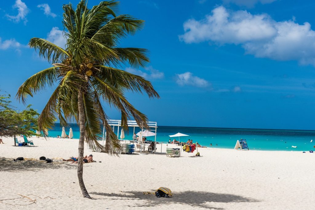 ¿Qué hace única a Eagle Beach?