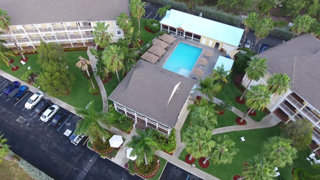 Sunshine Suites Resort